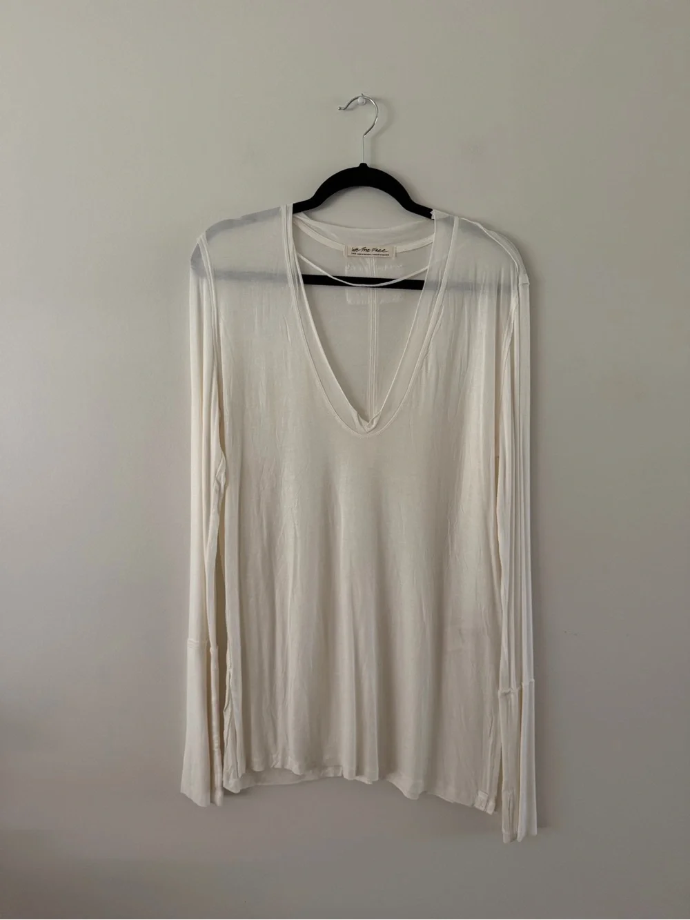 Free People NWOT White Neutral Oversized Boho V Neck Long Sleeve Womens Large